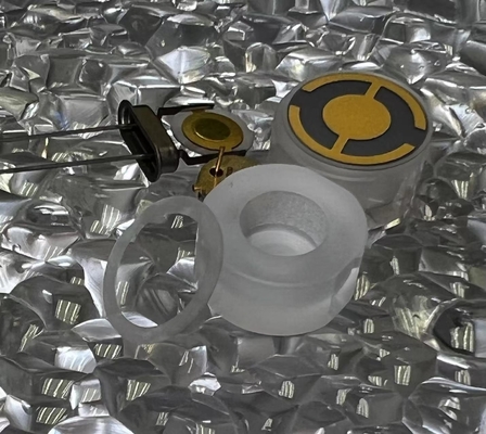 Capot d'extrémité en quartz pour la détection de la pression avec des caractéristiques de température à fréquence stable