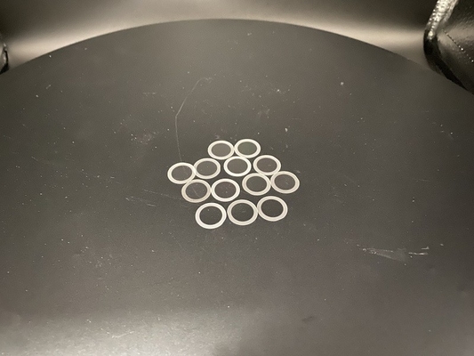 Découvrez des performances inégalées avec des plaquettes piézoélectriques en quartz monocristallin pour oscillateurs en quartz
