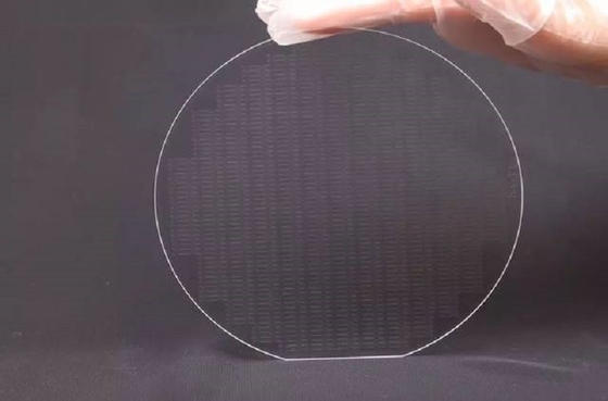 Wafer en saphir hautement stable pour des propriétés optiques cohérentes C-plan 0001