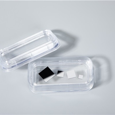 Place polie latérale simple SrTiO3 Crystal Wafer 10mm pour le semi-conducteur
