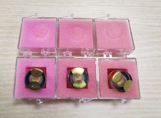Capsules à extrémité de quartz pour applications à haute température et haute pression