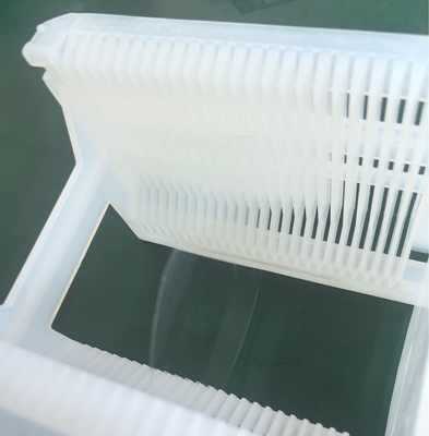 Une clarté optique et une stabilité thermique inégalées avec nos plaquettes de silice fusionnées pour des applications avancées