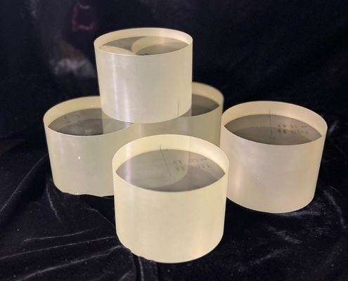 5 mol% MgO dopé LiNbO3 Wafers Matériau optimal pour l'optoélectronique haute performance