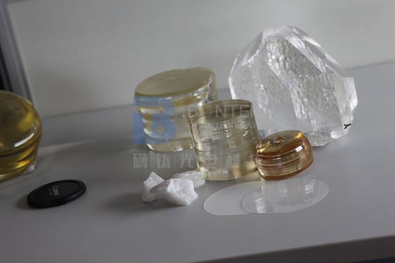 Wafer piézoélectrique LiNbO3 de puissance de précision stoichiométrique pour applications optoélectroniques