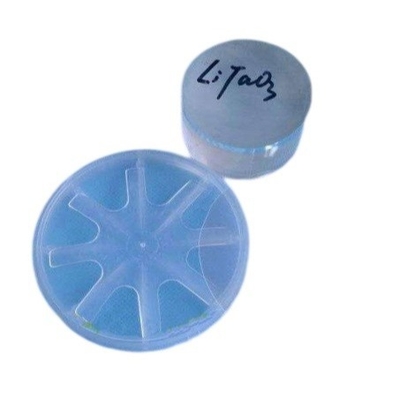 6" gaufrette LiTaO3 polonaise latérale simple pour les capteurs passifs de l'infrarouge d'optique non linéaire (IR)