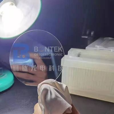 Le diamètre 6&quot; 8&quot; gaufrette de niobate de lithium A VU la catégorie optique 350um 500um