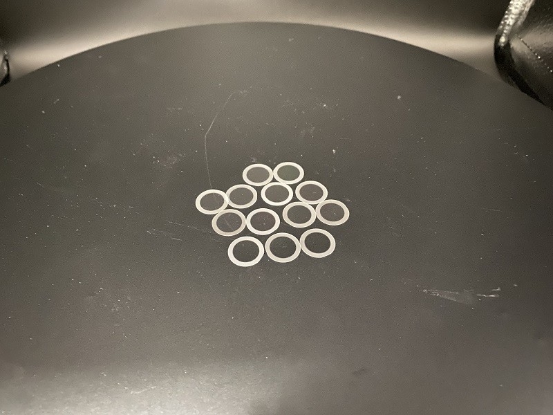 Découvrez des performances inégalées avec des plaquettes piézoélectriques en quartz monocristallin pour oscillateurs en quartz