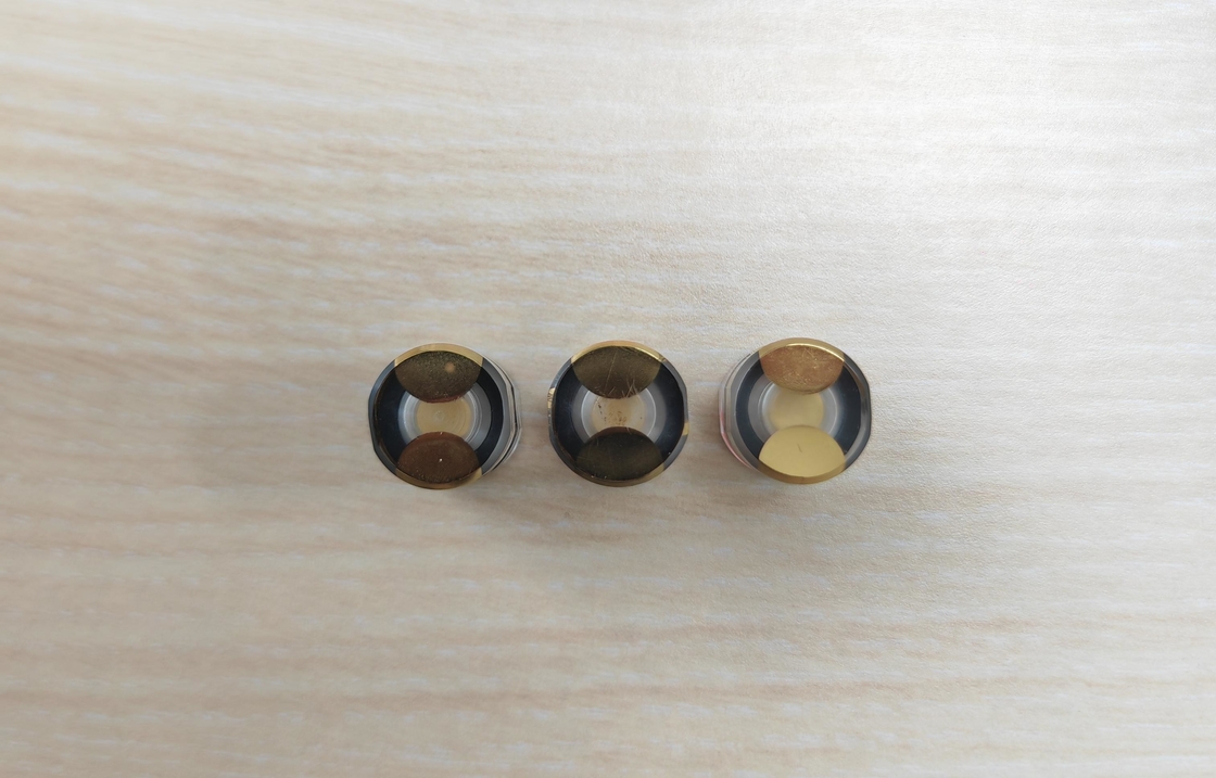 Précision et durabilité Caps d'extrémité en quartz pour applications à haute température et haute pression