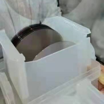 Adapté 6 pouces aux besoins du client gaufrette piézo-électrique de 8 pouces pour le semi-conducteur POI et MEMS